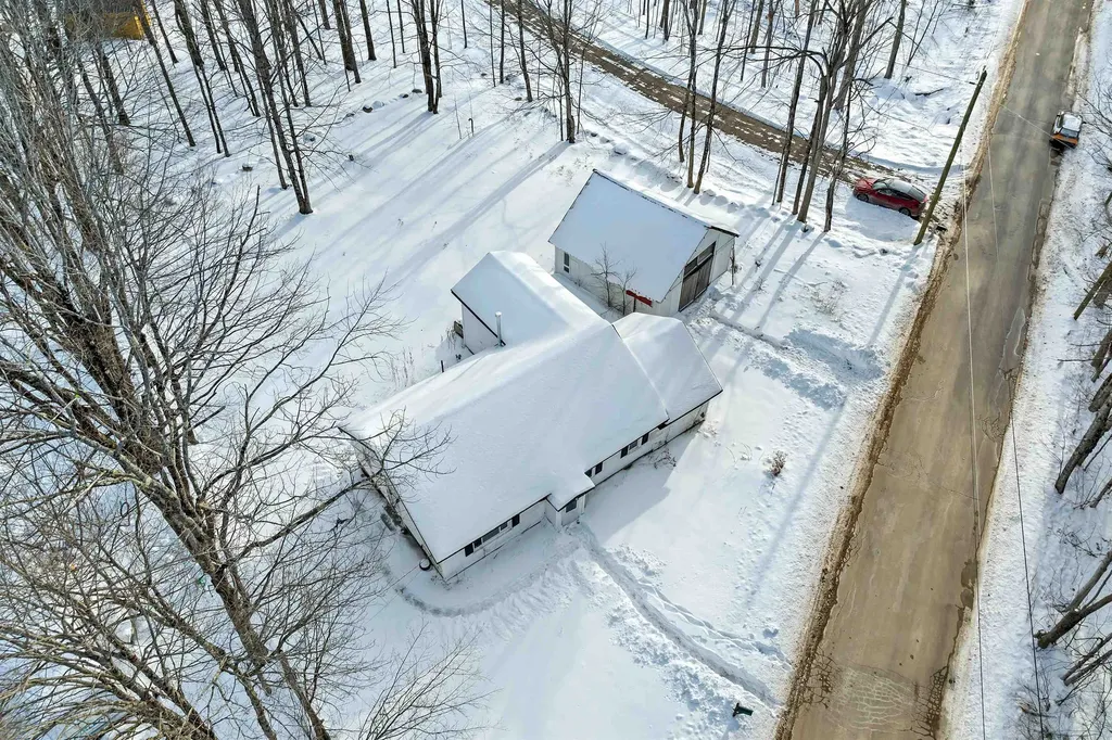 57 Pinkham Road Middleton NH 03887