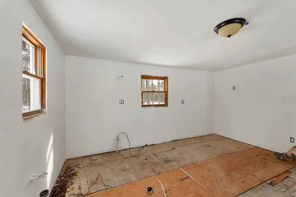 57 Pinkham Road Middleton NH 03887