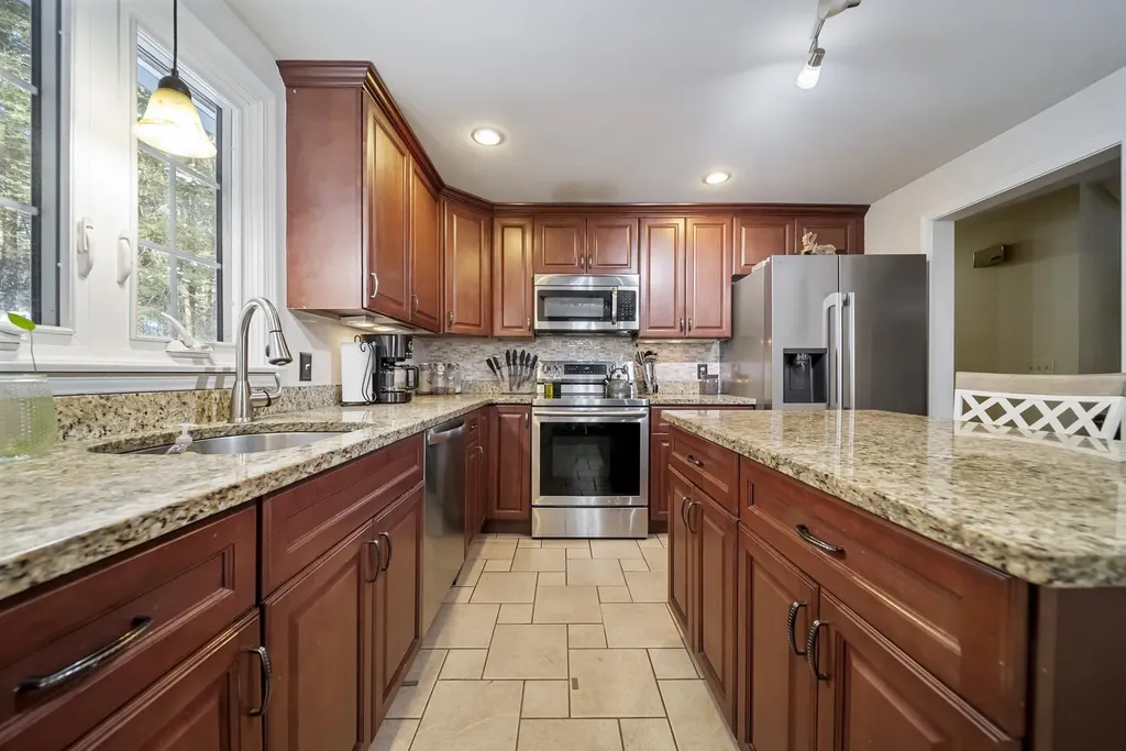 80 Wire Road Merrimack NH 03054