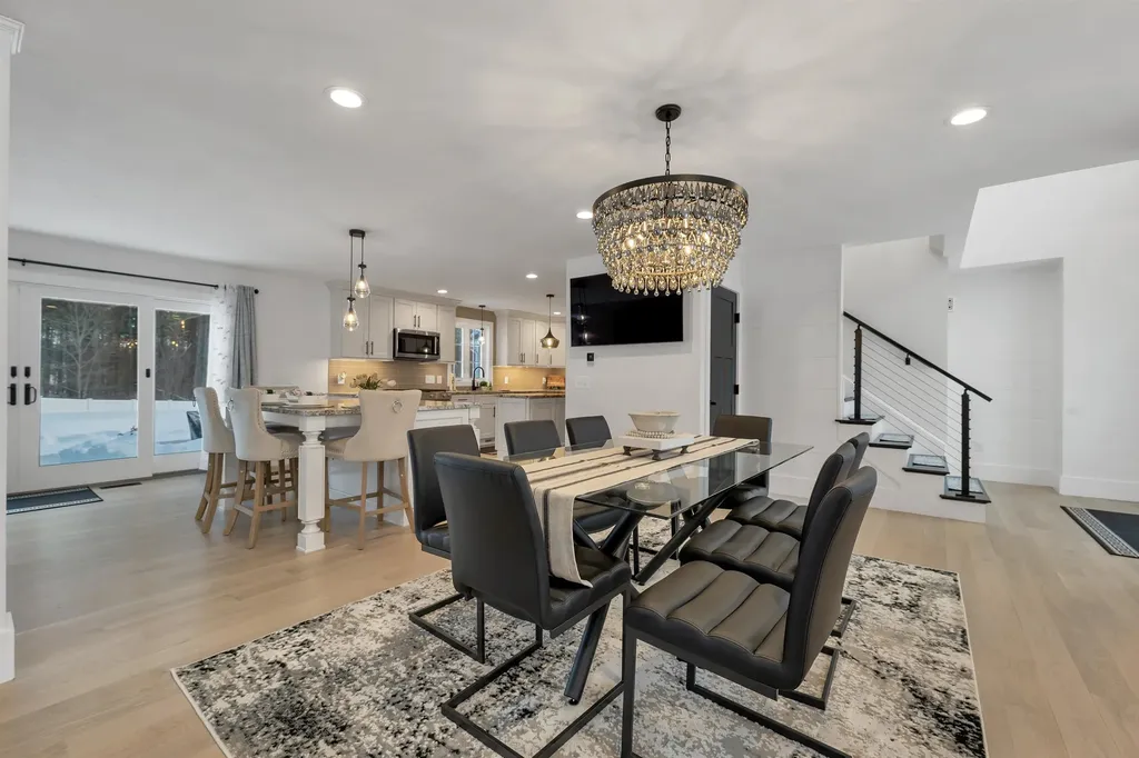 3 Pages Lane Atkinson NH 03811