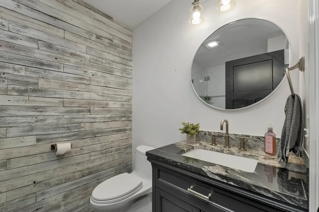 3 Pages Lane Atkinson NH 03811