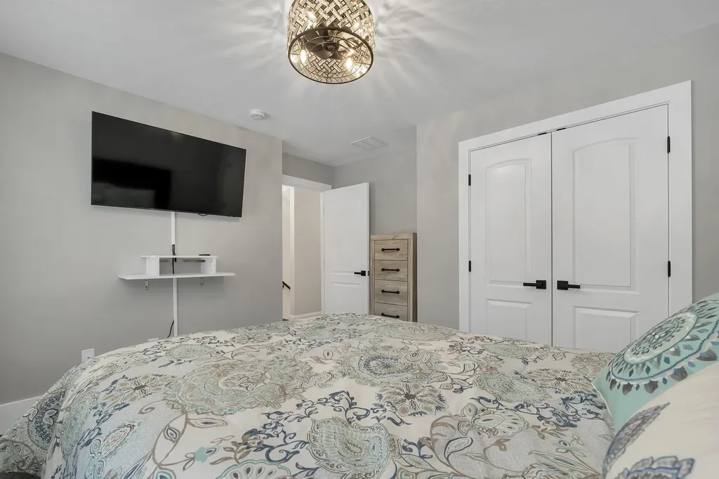 3 Pages Lane Atkinson NH 03811