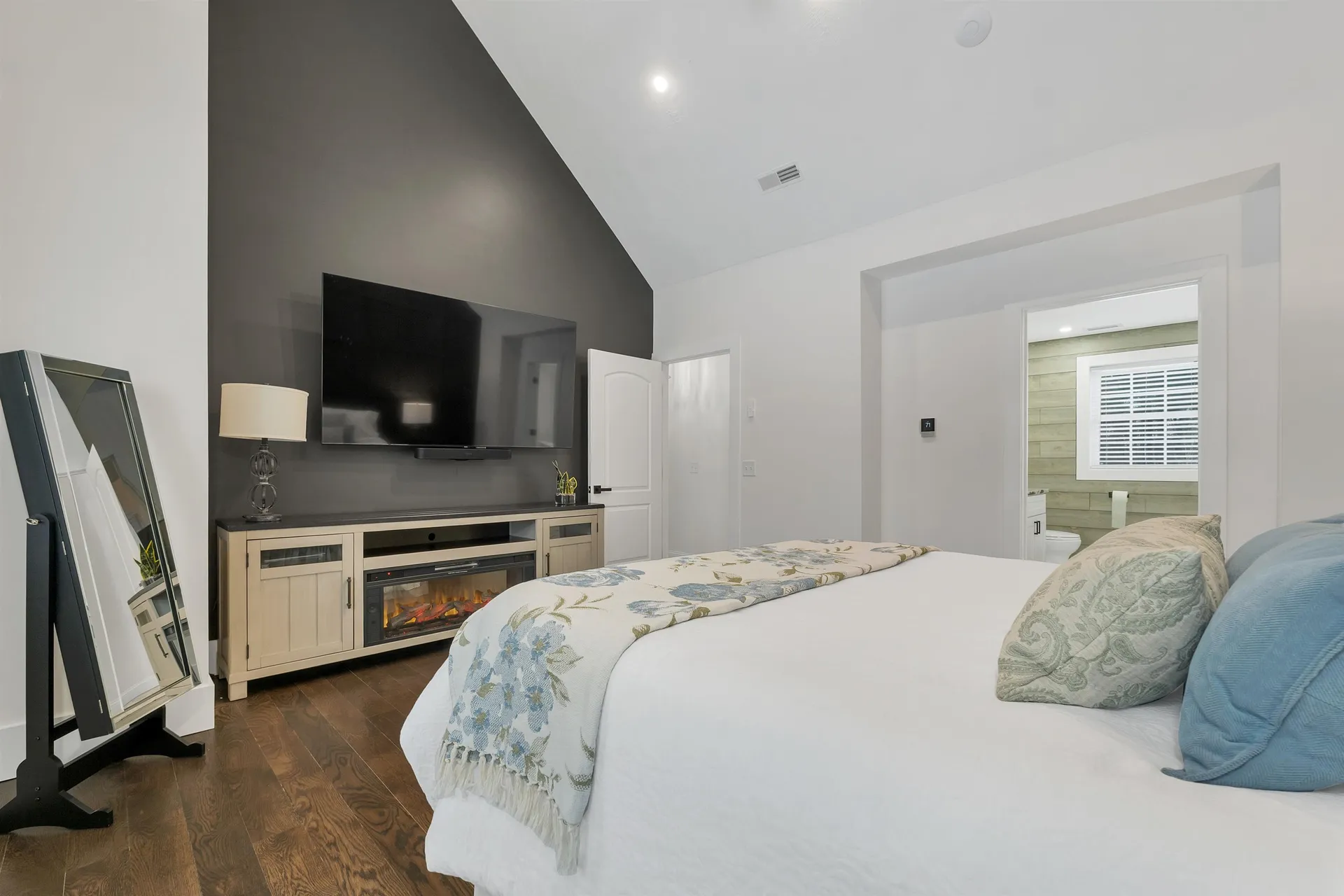 3 Pages Lane Atkinson NH 03811