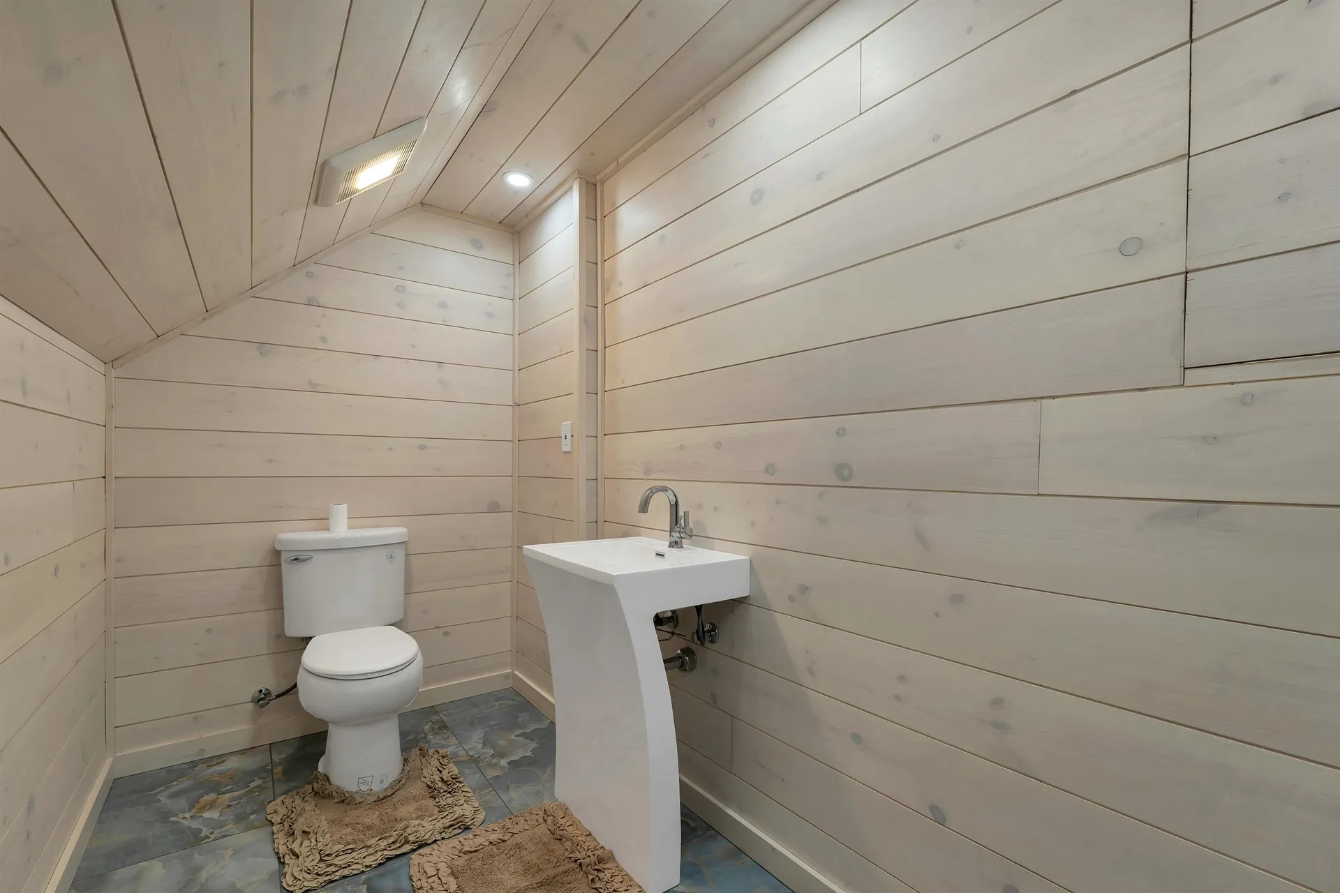 3 Pages Lane Atkinson NH 03811