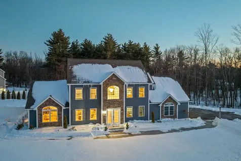 3 Pages Lane Atkinson NH 03811