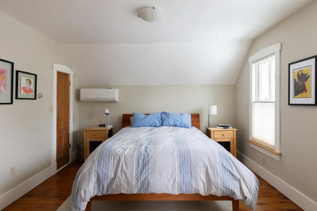 9 Spruce Court Burlington VT 05401