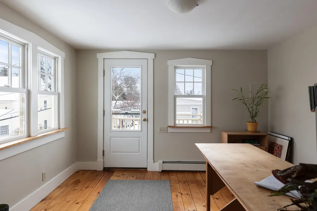 9 Spruce Court Burlington VT 05401