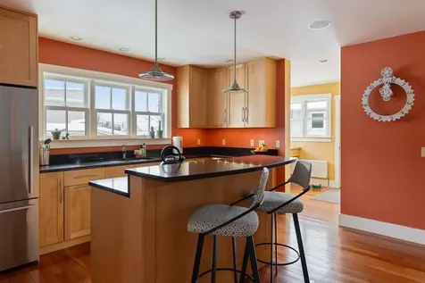 9 Spruce Court Burlington VT 05401