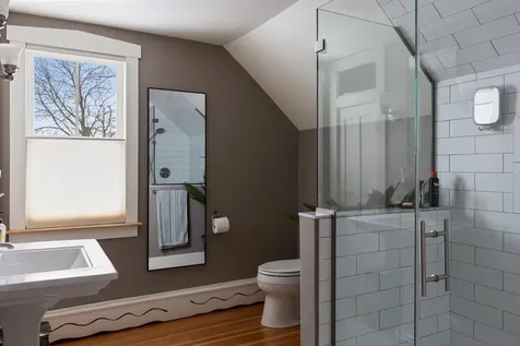 9 Spruce Court Burlington VT 05401