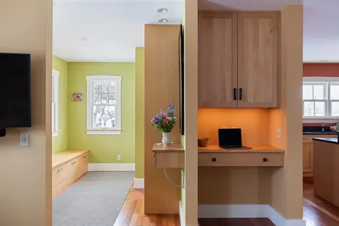 9 Spruce Court Burlington VT 05401