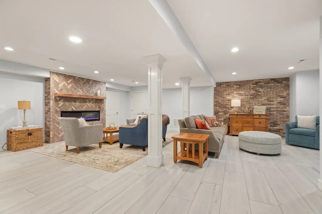 26 Snow Lane Hollis NH 03049