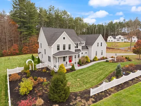 26 Snow Lane Hollis NH 03049