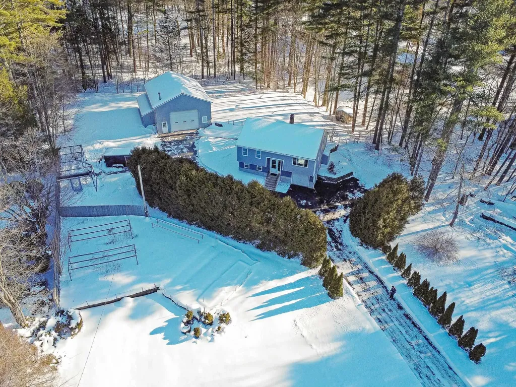 2 Mulberry Street Windham NH 03087