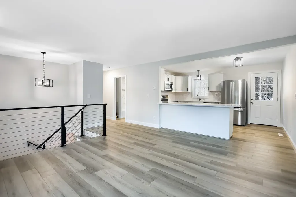 2 Mulberry Street Windham NH 03087