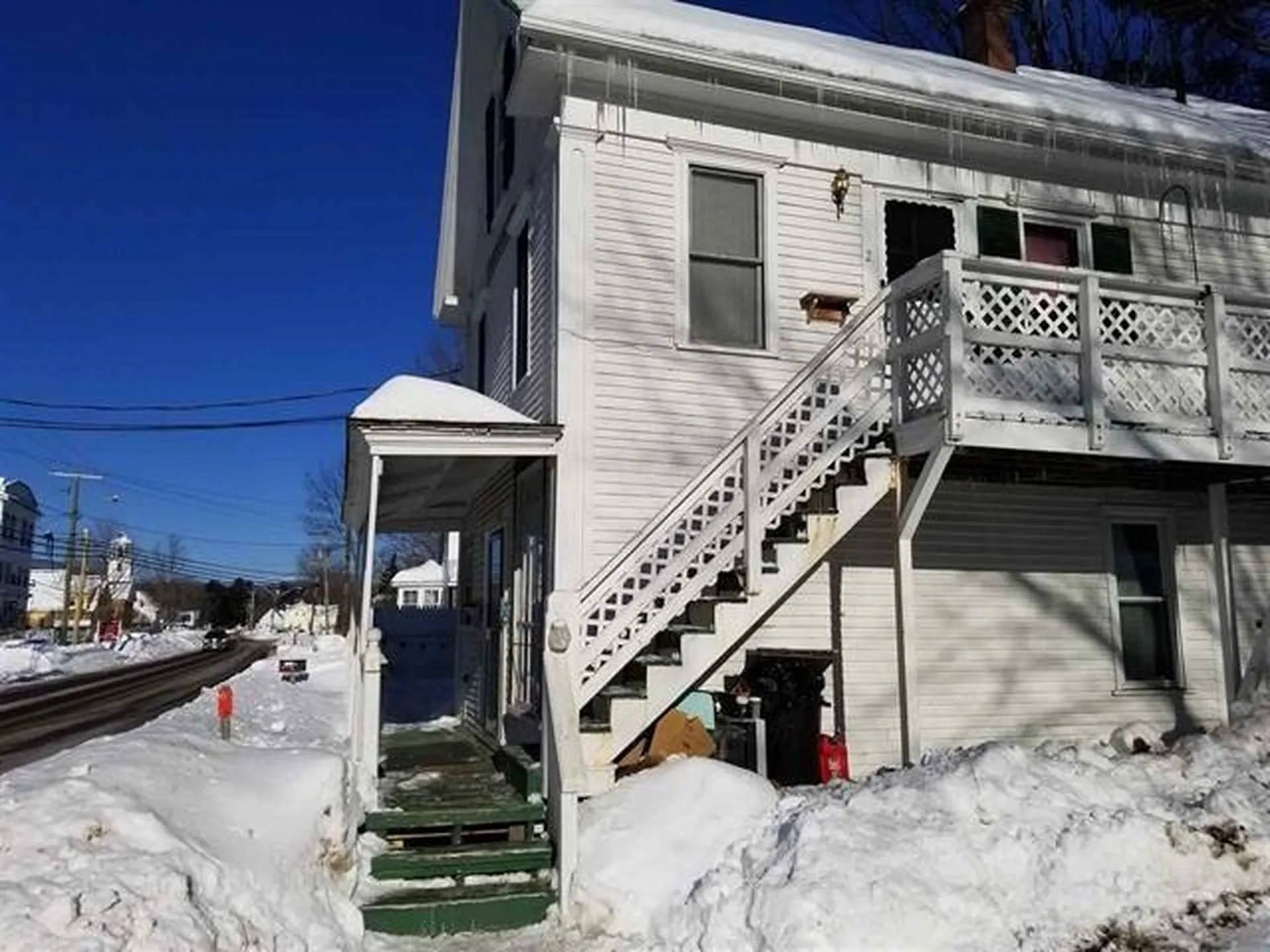 1322 Nh Route 175 Campton NH 03223