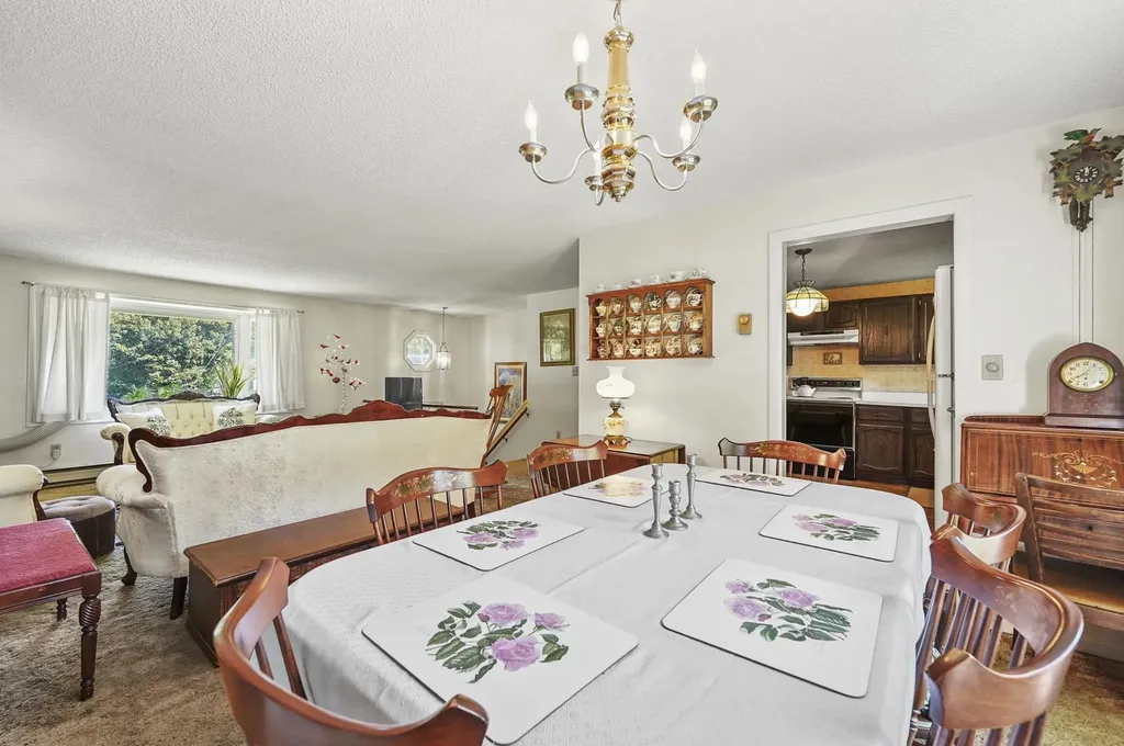 40 Opal Avenue Portsmouth NH 03801