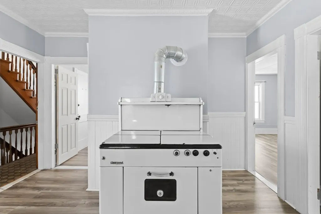 214 Bremer Street Manchester NH 03102