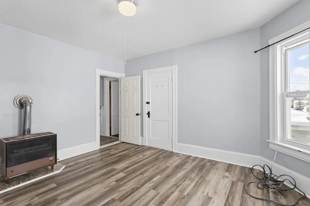 214 Bremer Street Manchester NH 03102