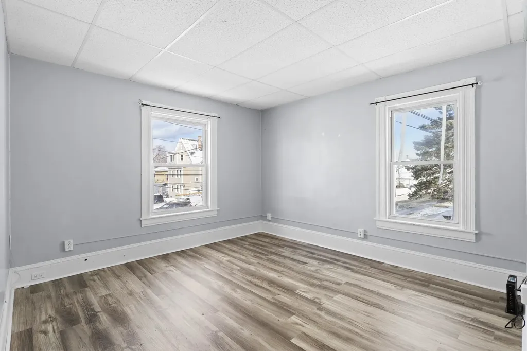 214 Bremer Street Manchester NH 03102