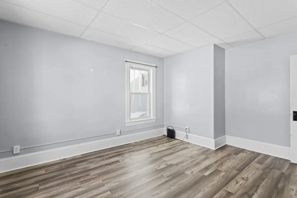 214 Bremer Street Manchester NH 03102