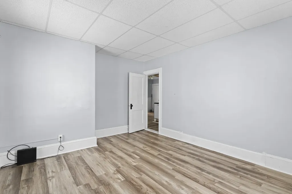 214 Bremer Street Manchester NH 03102