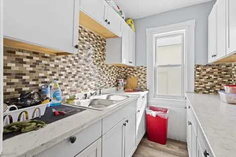 214 Bremer Street Manchester NH 03102