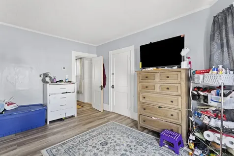 214 Bremer Street Manchester NH 03102