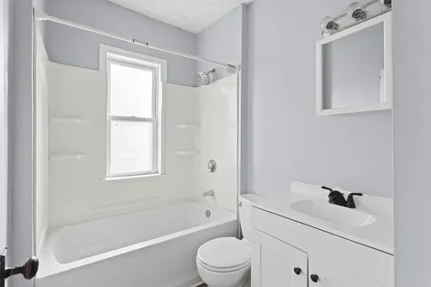 214 Bremer Street Manchester NH 03102