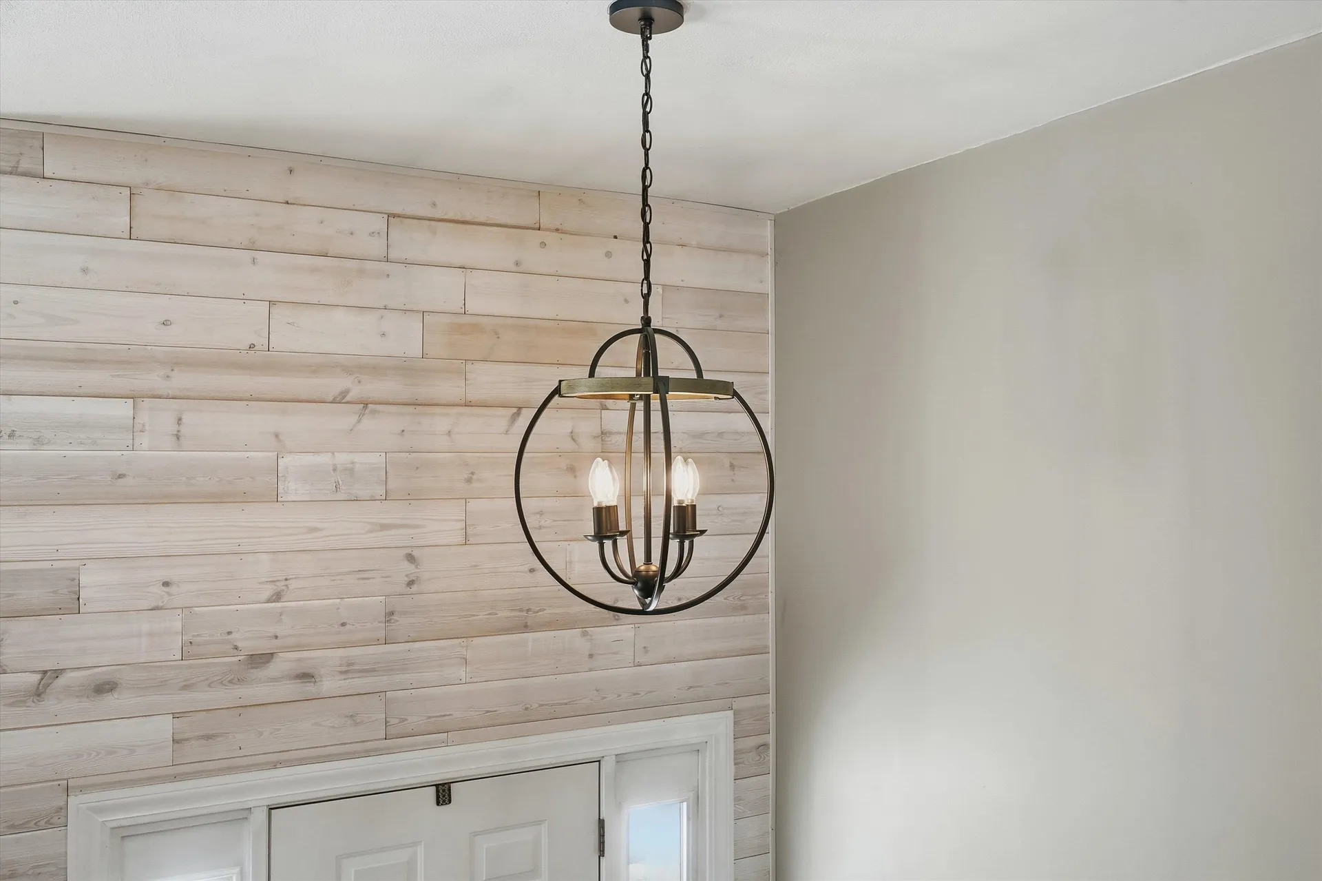 5 Richard Court Raymond NH 03077