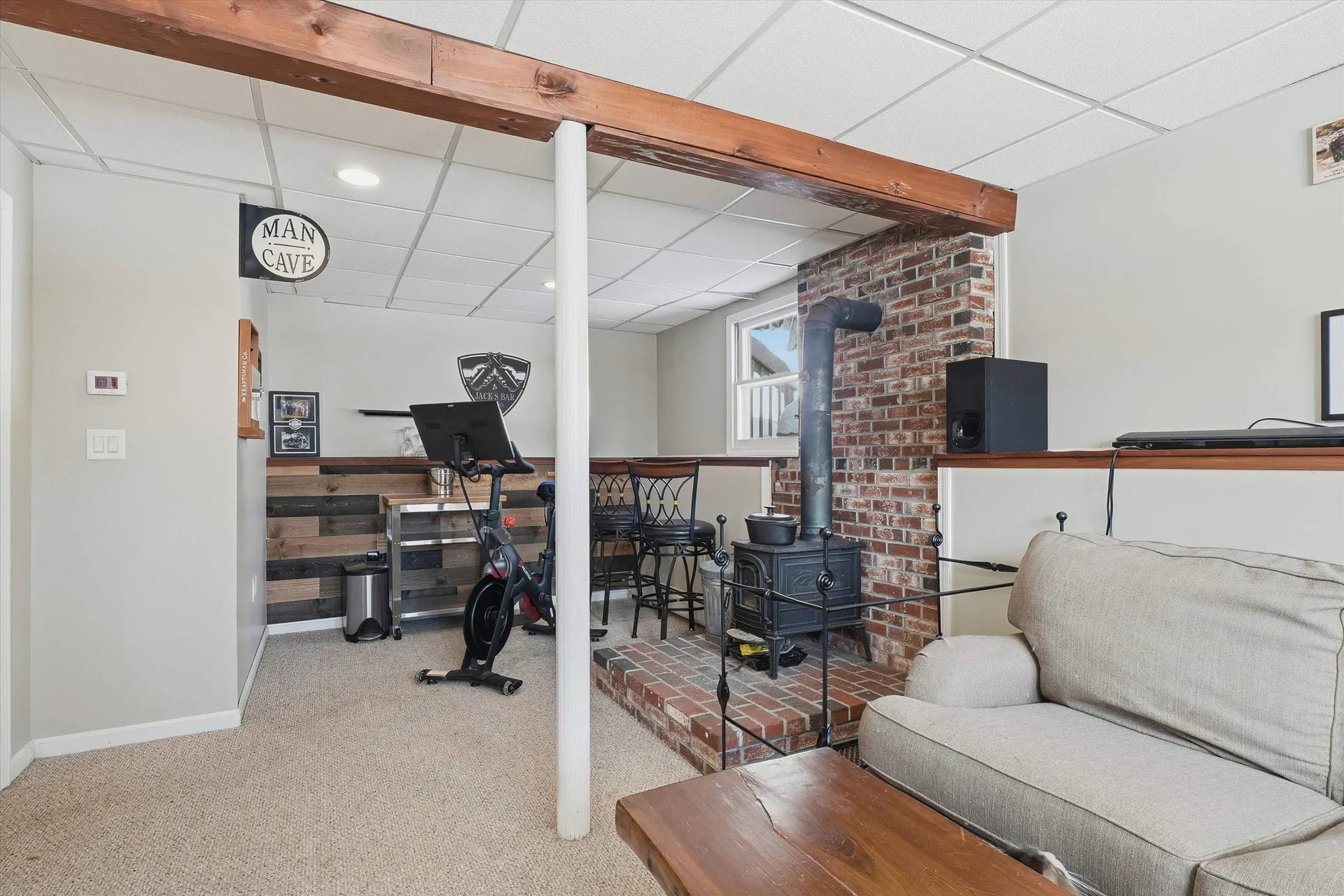 5 Richard Court Raymond NH 03077