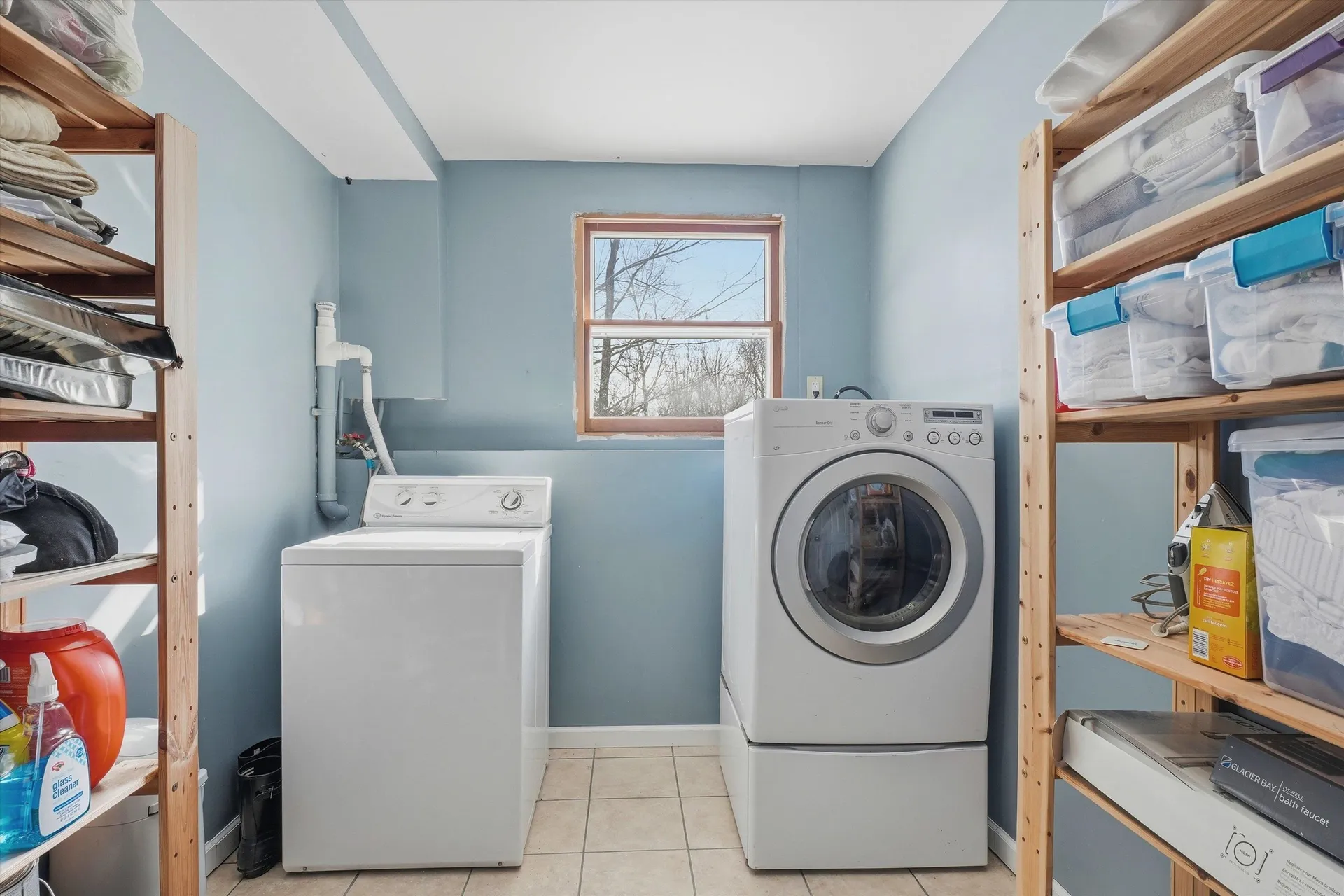 5 Richard Court Raymond NH 03077