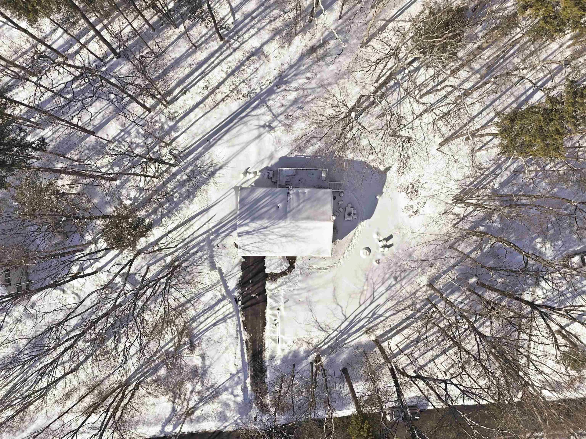 5 Richard Court Raymond NH 03077