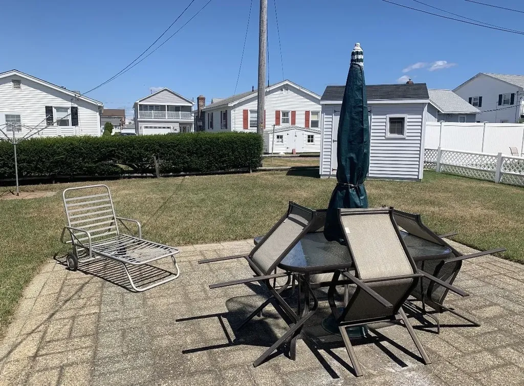 3 Tyngsboro Street Seabrook NH 03874