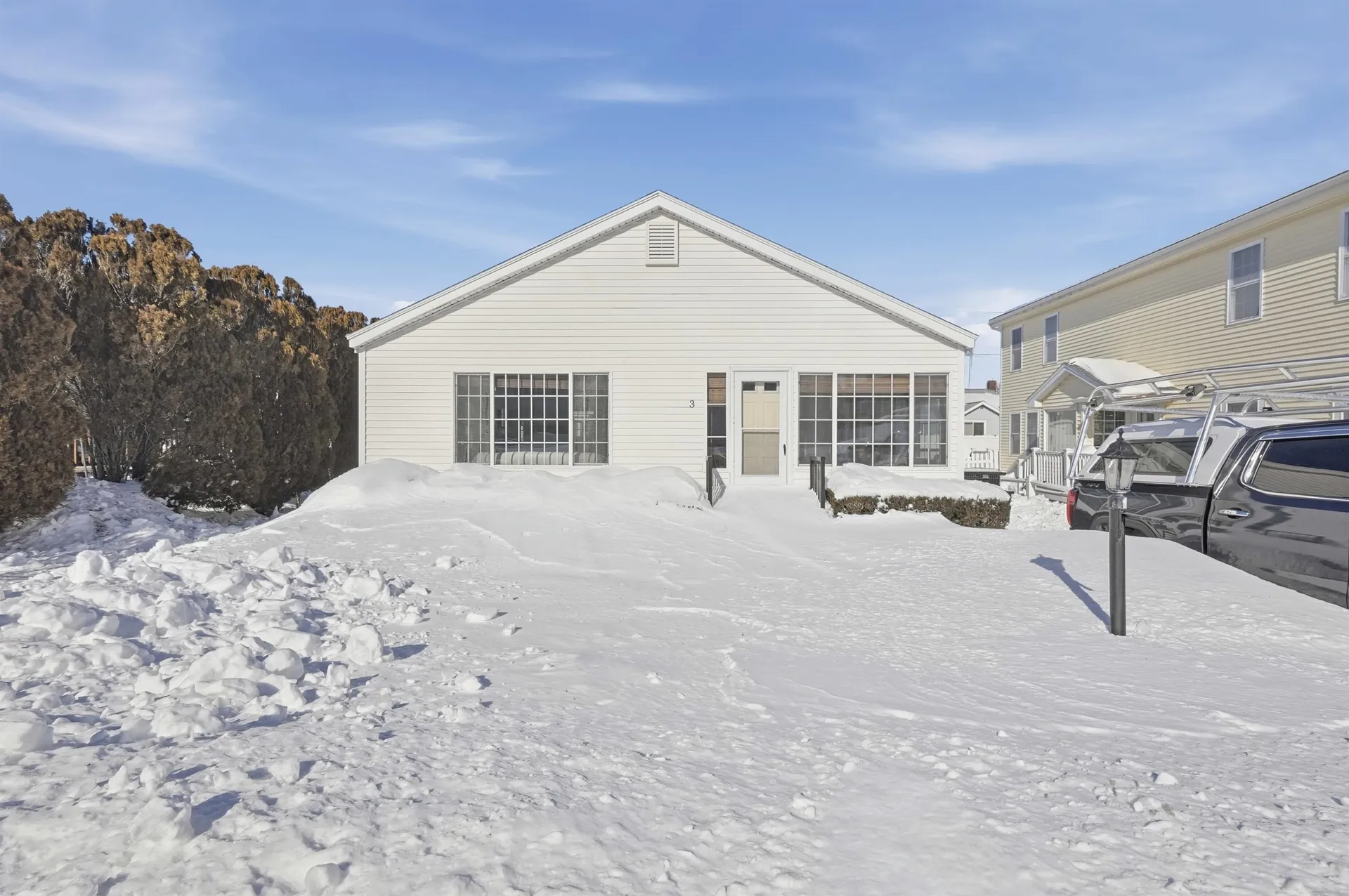3 Tyngsboro Street Seabrook NH 03874