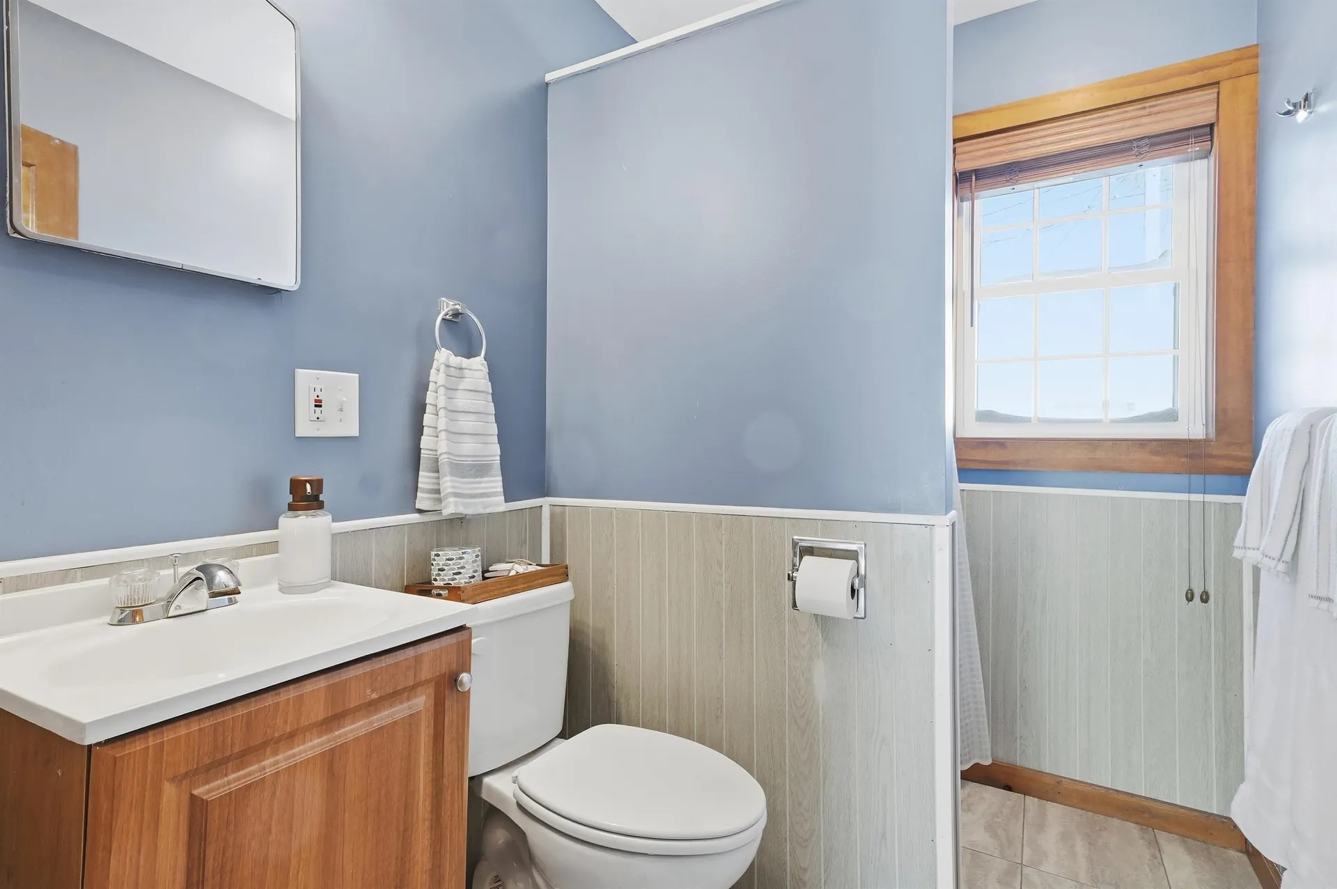 3 Tyngsboro Street Seabrook NH 03874