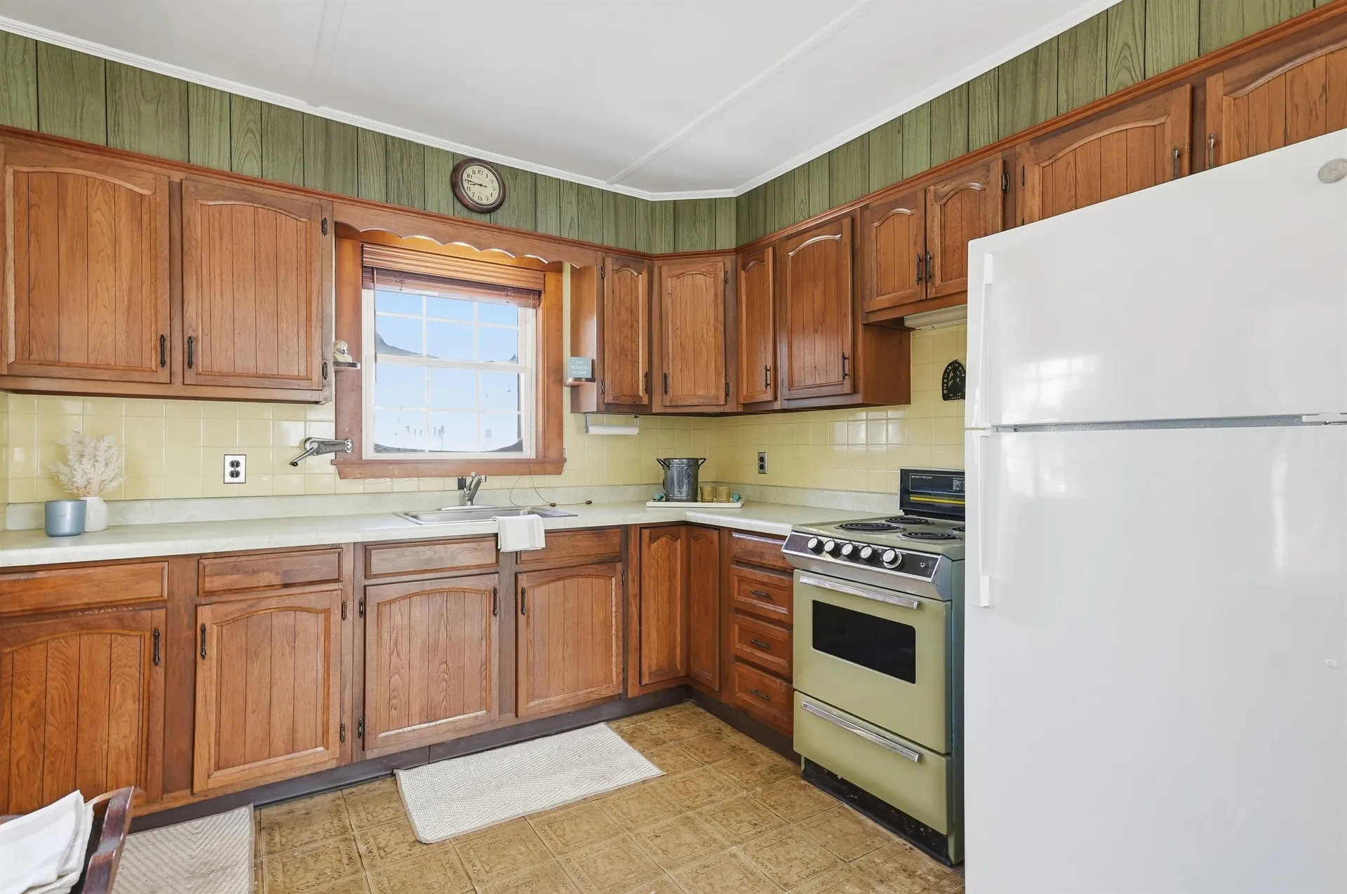 3 Tyngsboro Street Seabrook NH 03874
