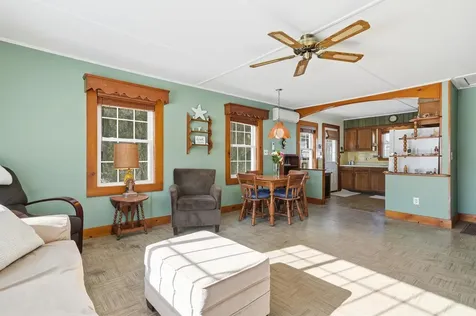 3 Tyngsboro Street Seabrook NH 03874