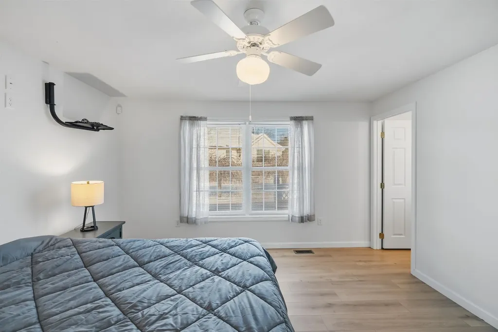 3 Katherine Court Hudson NH 03051