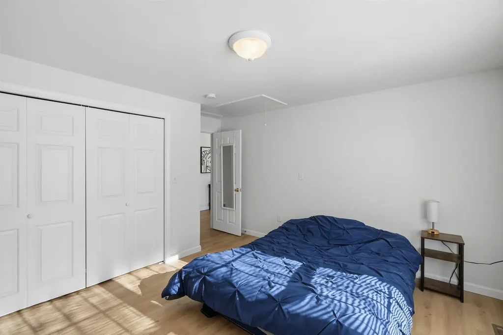 3 Katherine Court Hudson NH 03051