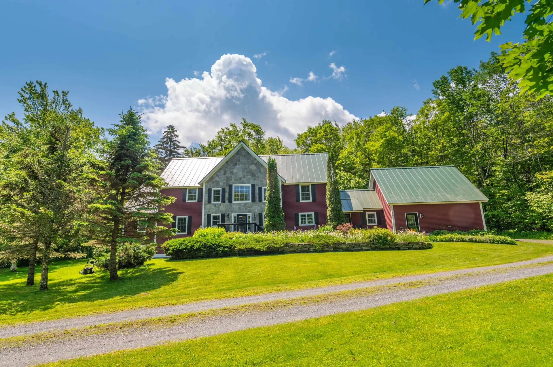 26 Spring Hill Road Dover VT 05356