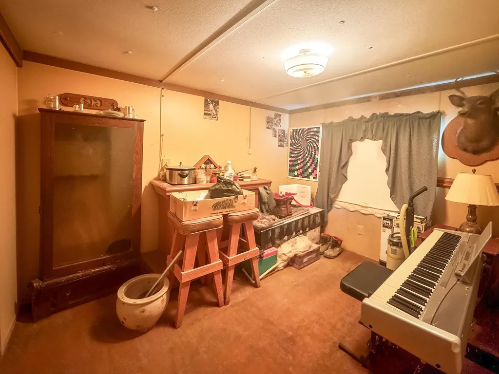 73 Harvey Lake Road Northwood NH 03261