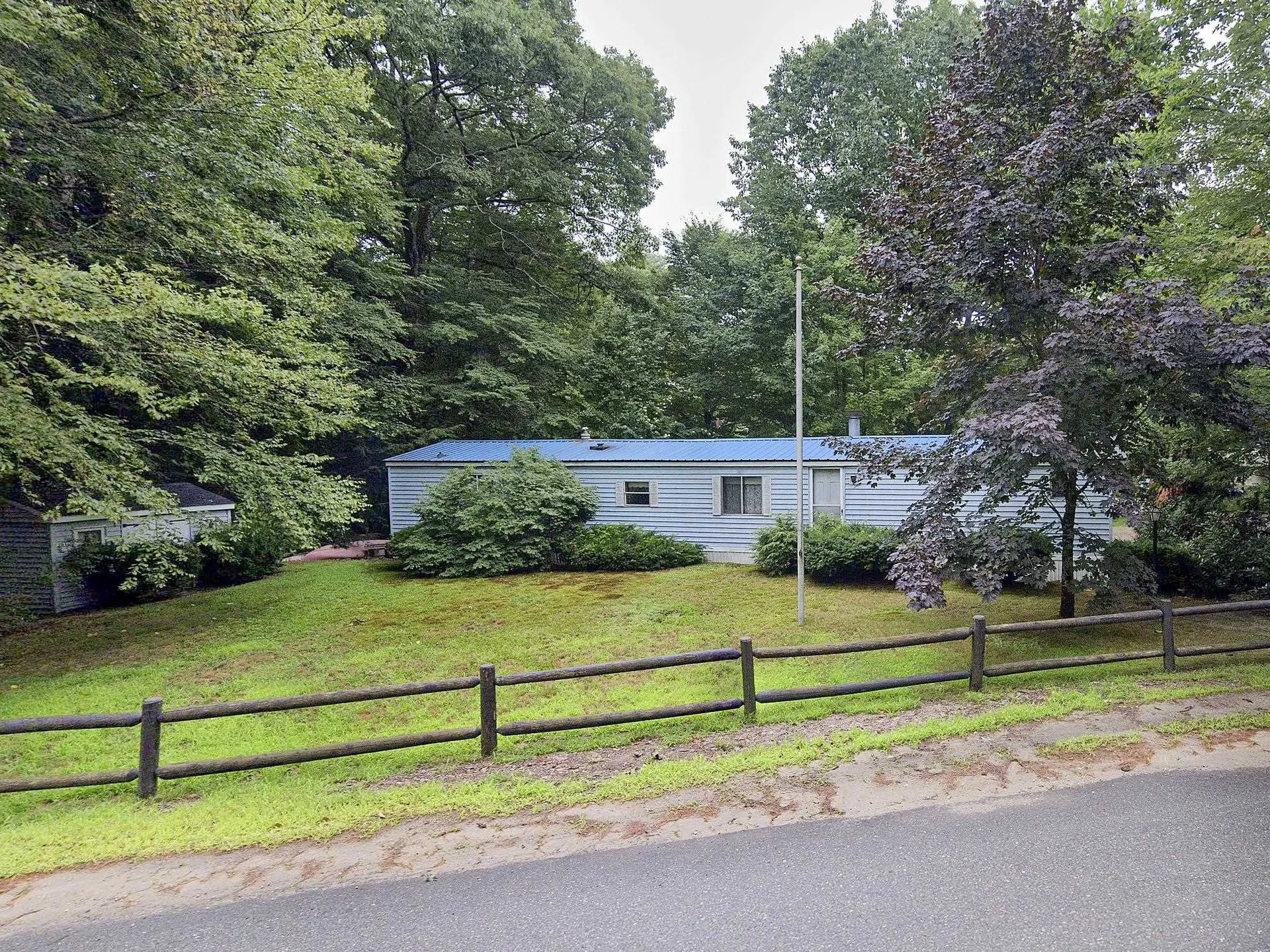 73 Harvey Lake Road Northwood NH 03261