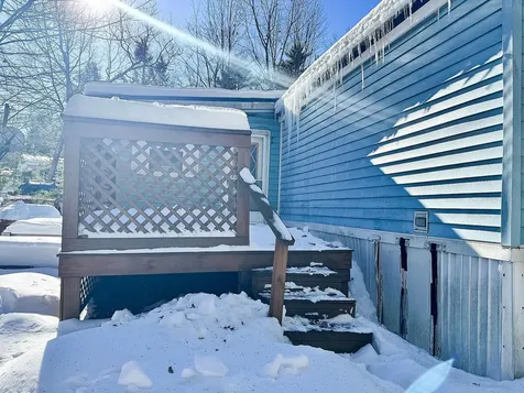 73 Harvey Lake Road Northwood NH 03261