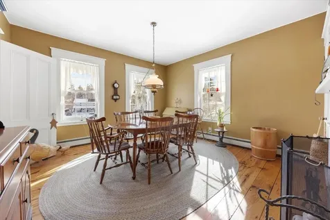 76 Tsienneto Road Derry NH 03038