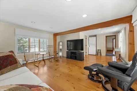 76 Tsienneto Road Derry NH 03038