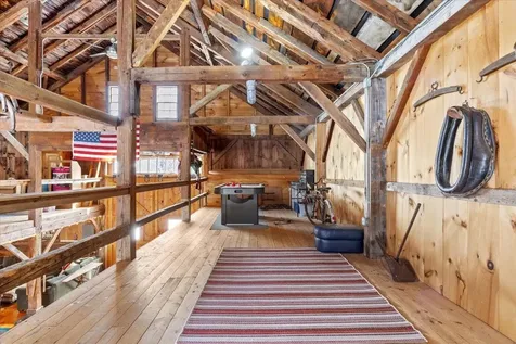 76 Tsienneto Road Derry NH 03038