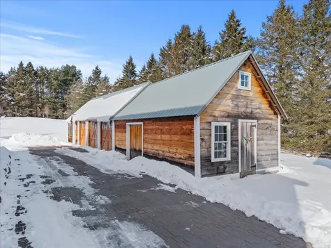 76 Tsienneto Road Derry NH 03038