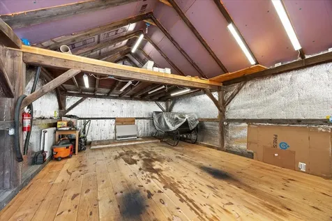 76 Tsienneto Road Derry NH 03038