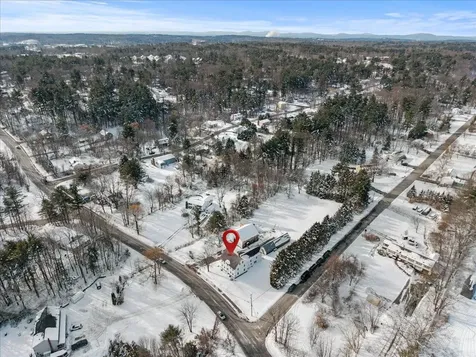 76 Tsienneto Road Derry NH 03038