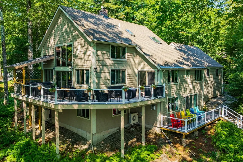 21 Shore Road Grantham NH 03753